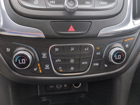 Used 2021 Chevrolet Equinox Premier image 10