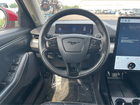 Used 2021 Ford Mustang Mach-E Select w/ Comfort/Appearance Package image 17