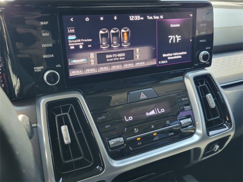 Used 2021 Kia Sorento SX image 21