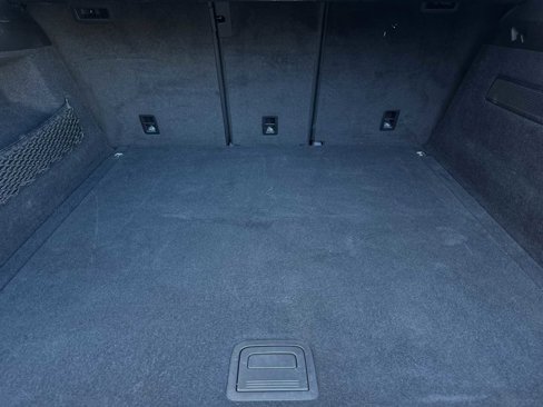 Used 2021 Porsche Cayenne image 16