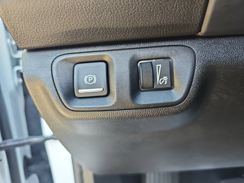 Used 2023 GMC Acadia SLE w/ Driver Convenience Package image 28