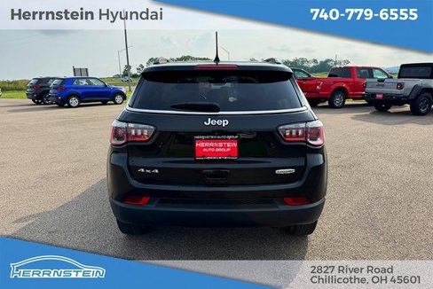 Used 2018 Jeep Compass Latitude w/ Popular Equipment Group image 31