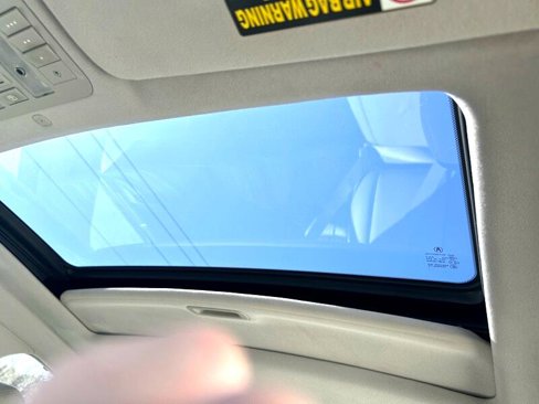 Used 2010 Acura RL image 17