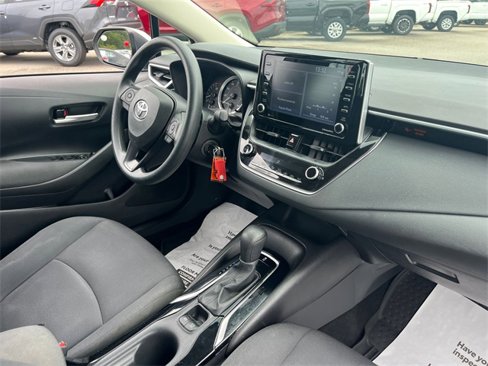 Used 2021 Toyota Corolla LE image 28