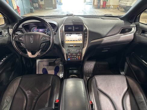 Used 2017 Lincoln MKC Reserve w/ Technology Package image 31