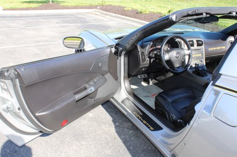 Used 2007 Chevrolet Corvette Coupe image 18