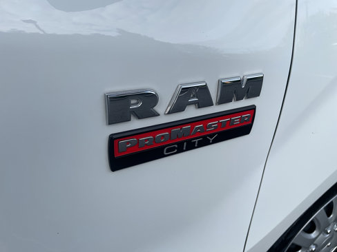 Used 2019 RAM ProMaster City Tradesman image 17