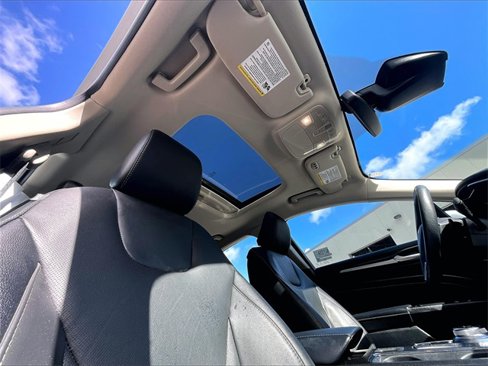 Used 2020 Ford Fusion Titanium image 18