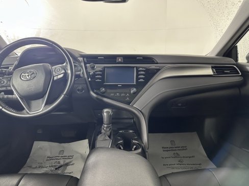 Used 2020 Toyota Camry SE image 17
