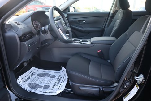 New 2025 Nissan Sentra SV w/ Trunk Package image 14