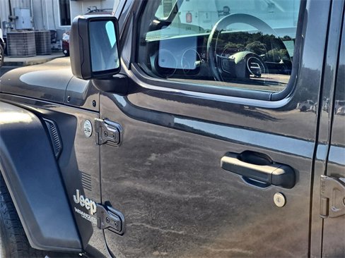 Used 2020 Jeep Wrangler Unlimited Sport image 11