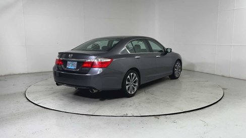 Used 2015 Honda Accord Sport image 2