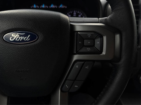Used 2018 Ford Expedition XLT image 36