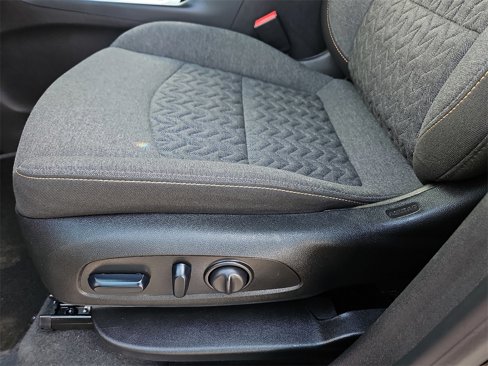 Used 2024 Chevrolet Equinox LT image 21
