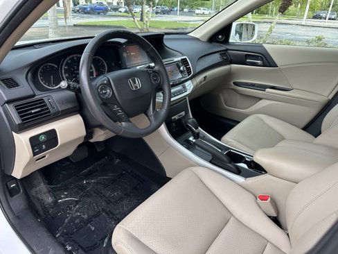Used 2014 Honda Accord EX-L image 12
