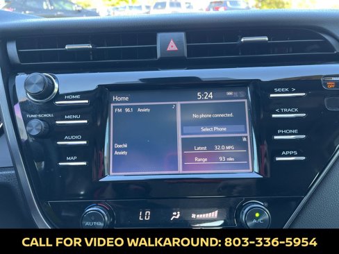 Used 2019 Toyota Camry L image 23