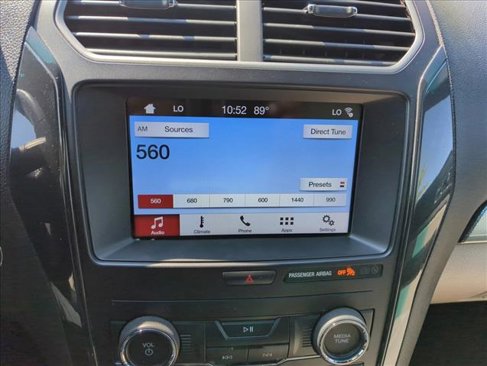 Used 2018 Ford Explorer XLT w/ Equipment Group 201A image 14