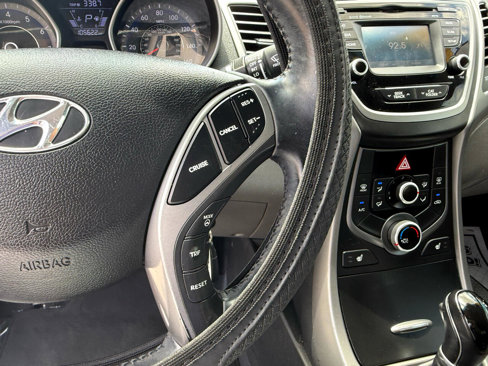 Used 2014 Hyundai Elantra Limited image 18