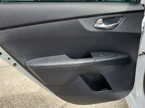 Used 2019 Kia Forte LXS image 12
