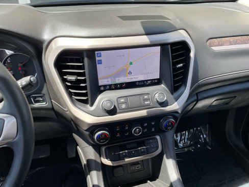Used 2023 GMC Acadia Denali image 12