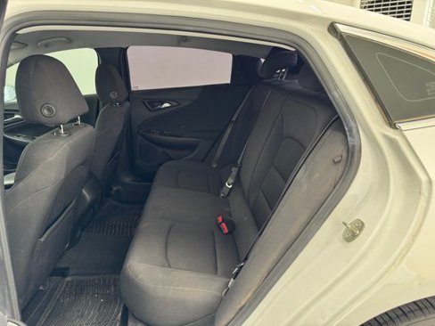 Used 2022 Chevrolet Malibu RS image 18
