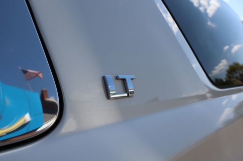Used 2015 Chevrolet Suburban LT image 31