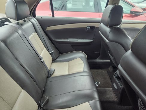 Used 2008 Chevrolet Malibu LTZ image 7