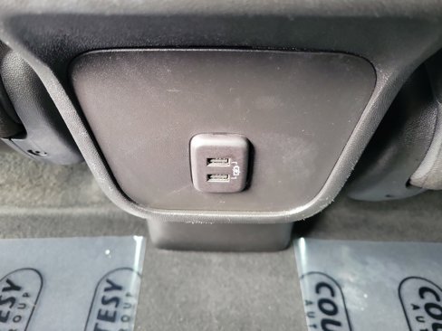 Used 2023 Chevrolet Equinox LT image 15