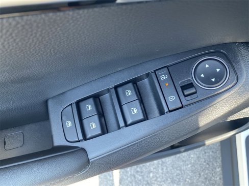 New 2026 Kia Seltos S image 13