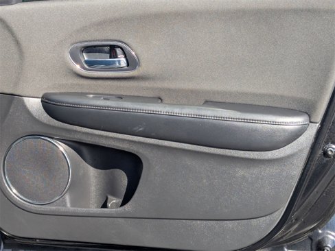 Used 2022 Honda HR-V EX image 30