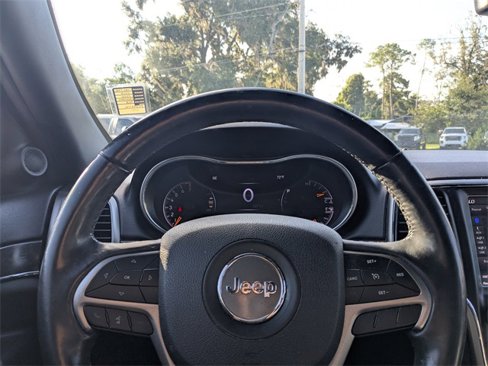 Used 2018 Jeep Grand Cherokee Limited image 25