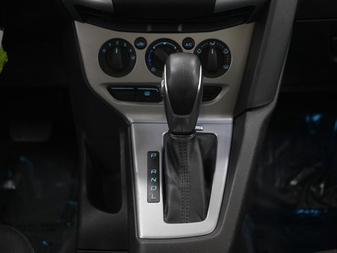 Used 2012 Ford Focus SE image 16