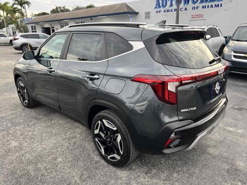 Used 2024 Kia Seltos SX image 6