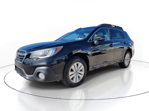 Used 2018 Subaru Outback 2.5i Premium image 2