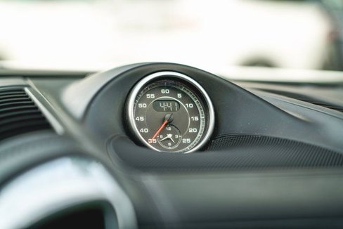 Used 2016 Porsche Cayenne Turbo image 30