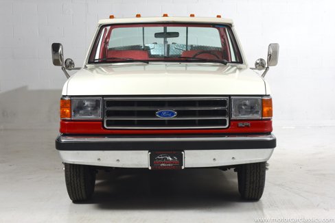 Used 1990 Ford F350 2WD Regular Cab image 2