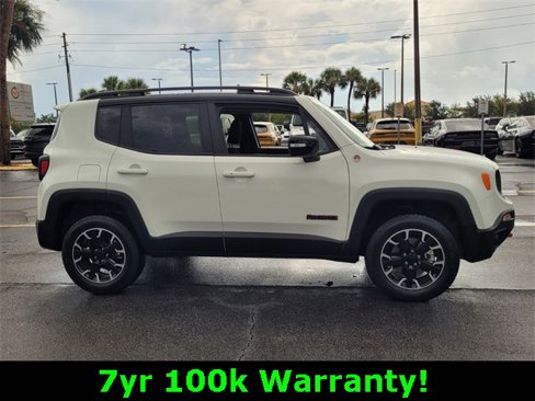 Certified 2023 Jeep Renegade Trailhawk image 8