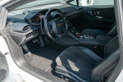 Used 2016 Lamborghini Huracan LP 610-4 image 9