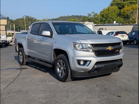 Used 2017 Chevrolet Colorado Z71 image 2
