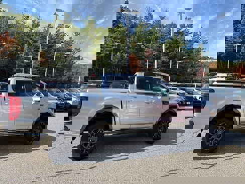 Used 2019 Ford Ranger Lariat w/ Equipment Group 501A Mid image 6