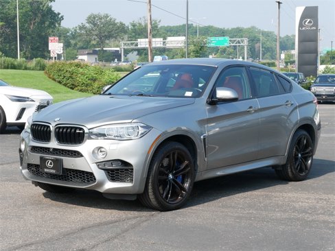 Used 2019 BMW X6 M w/ Executive Package image 2