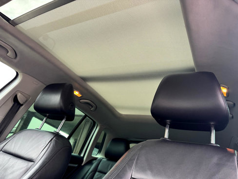 Used 2012 Volkswagen Tiguan SEL image 25