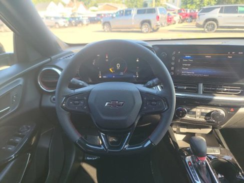 New 2025 Chevrolet Trax RS w/ Driver Confidence Package image 18