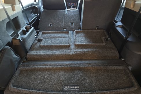 Used 2022 Volkswagen Tiguan SE image 16