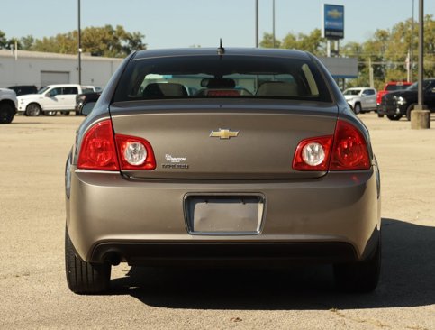 Used 2010 Chevrolet Malibu LS image 6