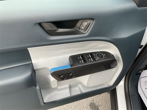 New 2025 Ford Maverick XLT image 13