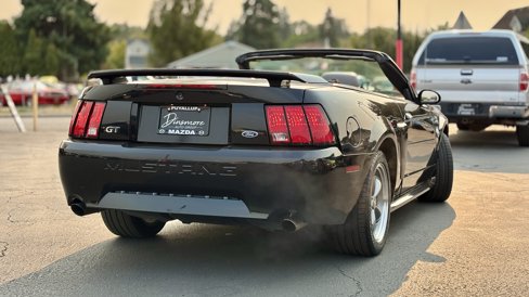 Used 2004 Ford Mustang GT image 9