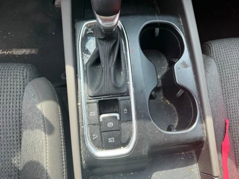 Used 2019 Hyundai Santa Fe SEL image 11