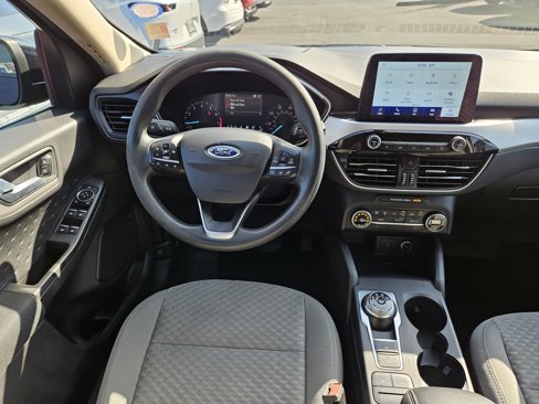 Used 2020 Ford Escape SE image 16