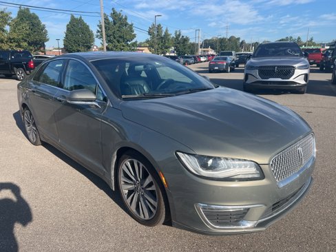 Used 2017 Lincoln MKZ Reserve image 4
